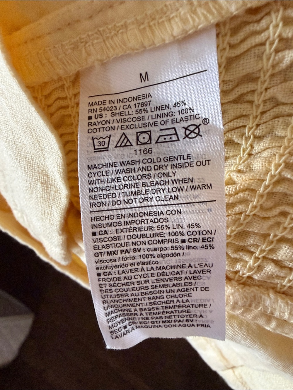 old navy • button-front sweetheart vest - Picture 5 of 7
